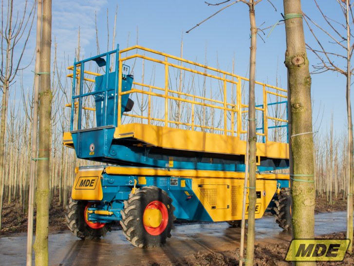 mde-machinebouw-pruning-platform-q450-29-